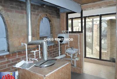 Spațiu comercial, de 75 mp, în Central - 8