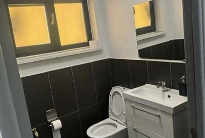 Spațiu comercial, de 60 mp, în Central - 2