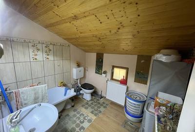 Casă cu 3 camere în Central - 8