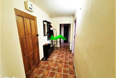 Apartament cu 3 camere decomandat, mobilat în Turnișor - 1