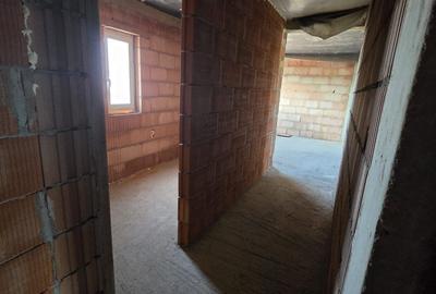 Casă individuală locație centrală toate utilitățile la asfalt Moșnița Veche - 20