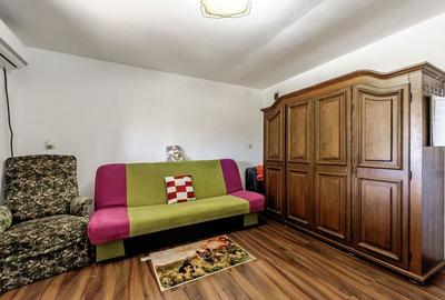 Casă cu teren generos și priveliște panoramică – Lipova - 6