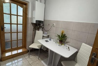 Apartament cu 2 camere decomandat în Exterior Vest