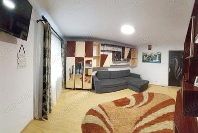 Garsonieră decomandată în Central - 2