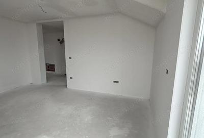 Apartament cu 2 camere decomandat în Buziașului - 18
