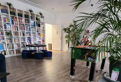 Spațiu comercial, de 567 mp, în Central - 8