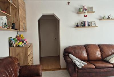 Apartament cu 2 camere semidecomandat, mobilat în Astra - 2
