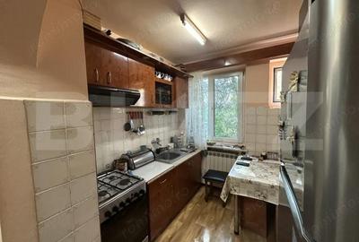 Apartament cu 3 camere decomandat în Botizului - 5