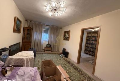 Apartament cu 3 camere decomandat în Central - 3