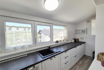 Apartament cu 3 camere decomandat în Valea Adâncă - 3