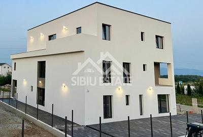 Penthouse exclusivist cu 4 camere, Calea Cisnadiei - 10