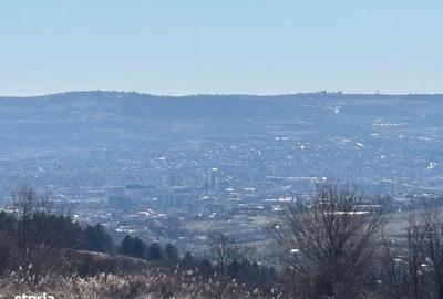 Teren de 1000 mp, în Iris