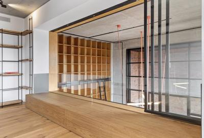 Apartament cu 4 camere decomandat în Floreasca