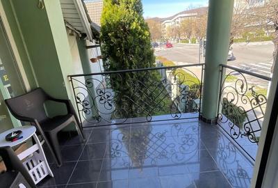 Spațiu comercial, de 28 mp, în Central - 7