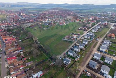 Teren de 814 mp, în Dârste - 20
