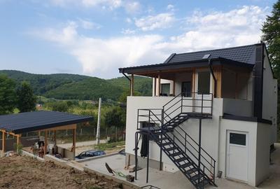 Casă individuală cu 4 camere în Micești - 2