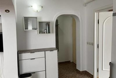 APARTAMENT -2 CAMERE, ZONA CENTRALA, ETAJ 1 - 7