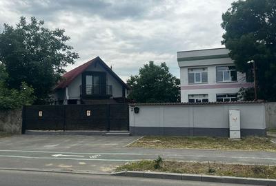 Casă cu 4 camere în Mofleni - 3