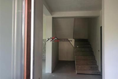 Duplex 4 camere, 120 mp utili,teren liber intre 50 si 150 mp. Zona foarte buna d Duplex 4 camere, 120 mp utili,teren liber intre 50 si 150 mp. Zona foarte buna d - 20