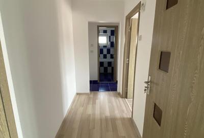 OFERTA 3 camere semidecomandate renovat, izolat in zona Centrala - 9