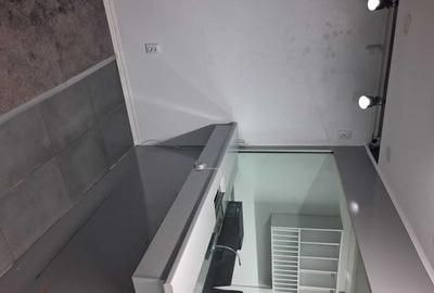 Spațiu comercial complet echipat - 11