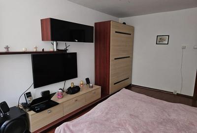 Inchiriez apartament cu doua camere - 2
