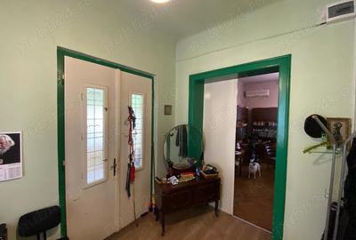 Casă cu 3 camere în Olimpia-Stadion - 8