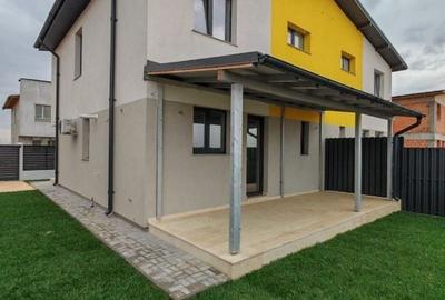 Casa P+1+pod- 4 camere- panouri, curte amenajata, canalizare, apa curenta Casa P+1+pod- 4 camere- panouri, curte amenajata, canalizare, apa curenta - 2