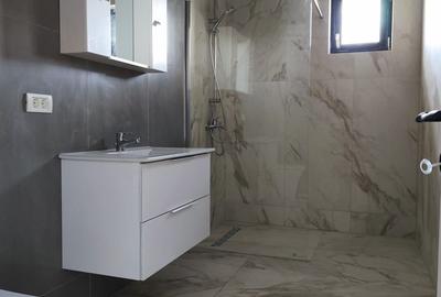 FARA COMISIOANE in Gulia casa cu 4 camere 2 bai terasa PARTER+pod placa la cheie FARA COMISIOANE in Gulia casa cu 4 camere 2 bai terasa PARTER+pod placa la cheie - 32