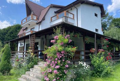 Casă cu 4 camere decomandat în Exterior Vest - 1