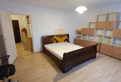 4 camere open space , 2 balcoane, 2 bai, Plopilor Zona Parcul Rozelor - 2