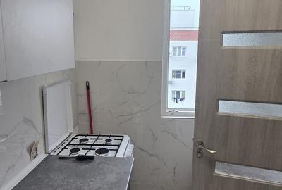 Garsonieră decomandată în Central - 7