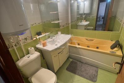 Apartament cu 3 camere semidecomandat, mobilat în Rahova - 12