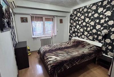 Apartament cu 3 camere în Republicii