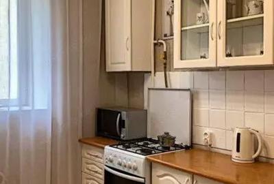 Apartament cu 2 camere decomandat în Drumul Taberei