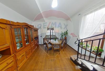 Casa cu 5 camere de vanzare, str. Dragos Voda - 4