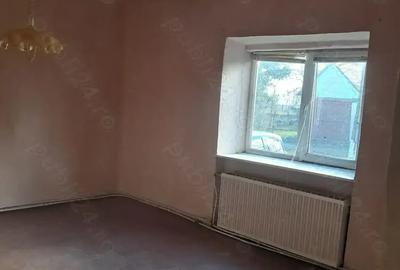 Casă cu 3 camere în Variaș - 5