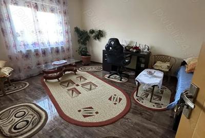 Casă cu 4 camere cu Teren 1000 Mp în Exterior Vest - 3