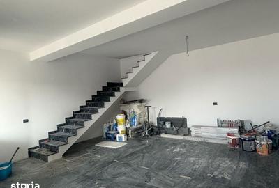 Casă cu 4 camere cu Teren 300 Mp în Plaiul Vulcanești - 7