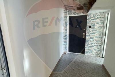 Apartament cu 2 camere semidecomandat, mobilat în Florești - 6