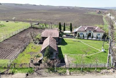 Casă cu 4 camere în Bologaia - 2