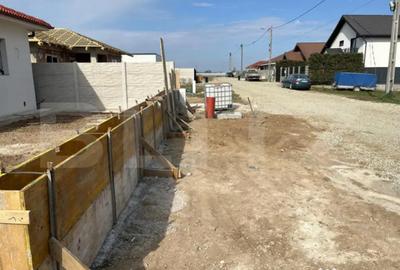 Casă cu 4 camere cu Teren 520 Mp în Sântandrei - 2