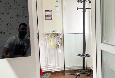 Garsonieră decomandată în - 6