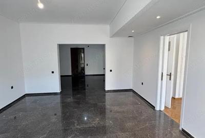 Spatiu comercial de inchiriat situat in zona Timpuri Noi - 3