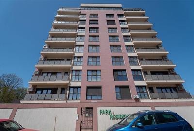 Penthouse cu 3 camere decomandat în Copou - 1