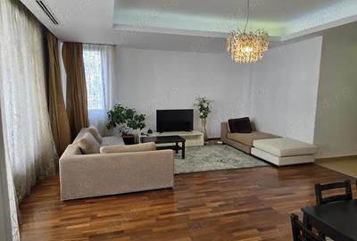 Apartament cu 2 camere decomandat în Voluntari