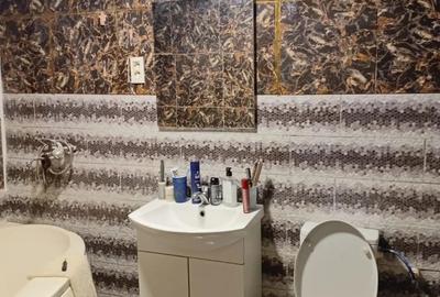 Vand schimb cu apartament - 6