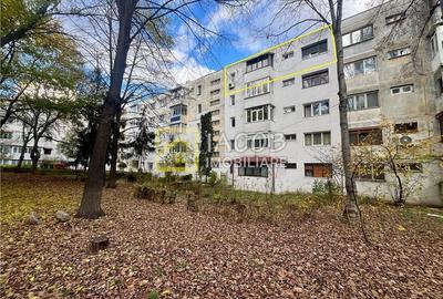 Apartament cu doua camere semidecomandate, zona Aviatori, Bacau - 16