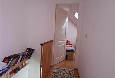 Apartament 3 camere si balcon zona Cedonia - 10