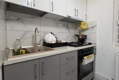 Apartament cu 2 camere semidecomandat, mobilat în Micro 38 - 3